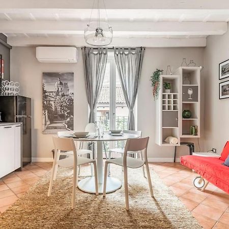 Appartement L'Atelier Del Centro: Tra Design, Storia E Fascino à Brescia Extérieur photo