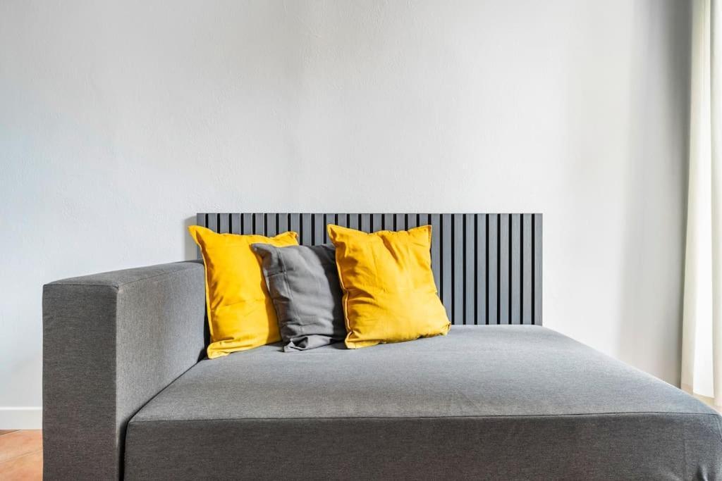 Appartement L'Atelier Del Centro: Tra Design, Storia E Fascino à Brescia Extérieur photo